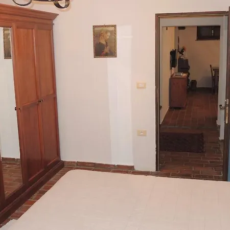 Martina-rustika Apartment Basanija